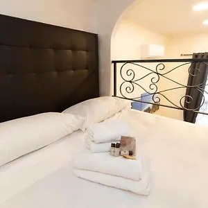 Popolo Pen 56 , Roma Italia