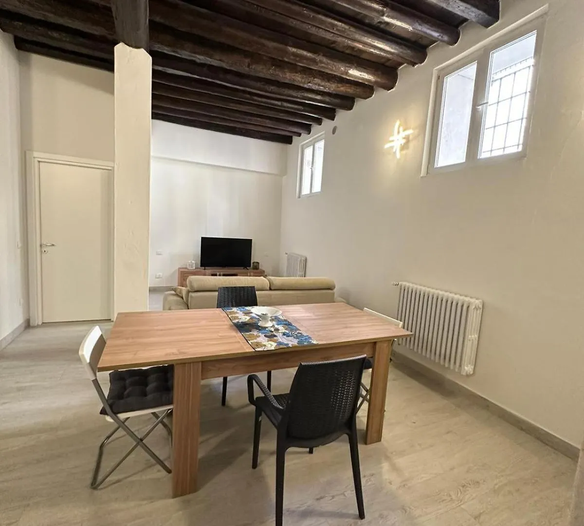 Al Campanile Apartment Verona