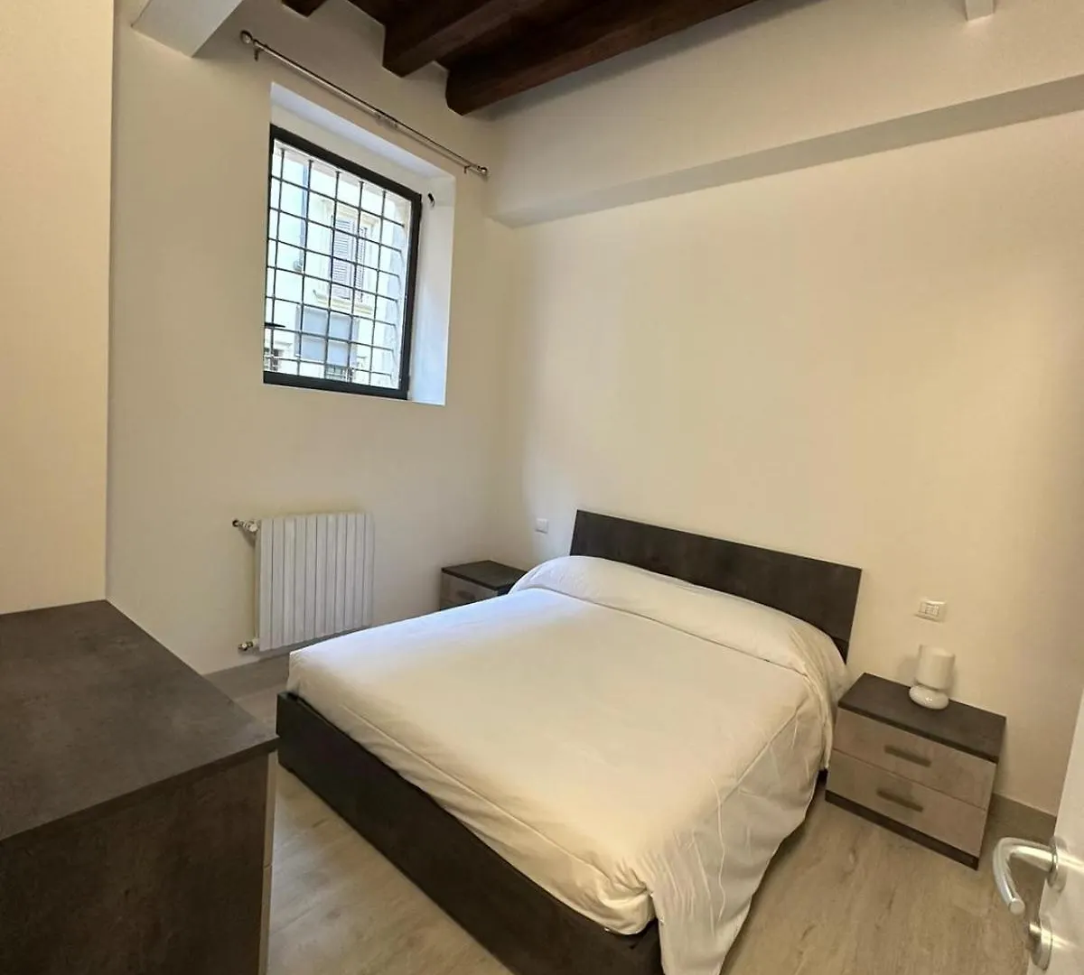 Al Campanile Apartment Verona Italy